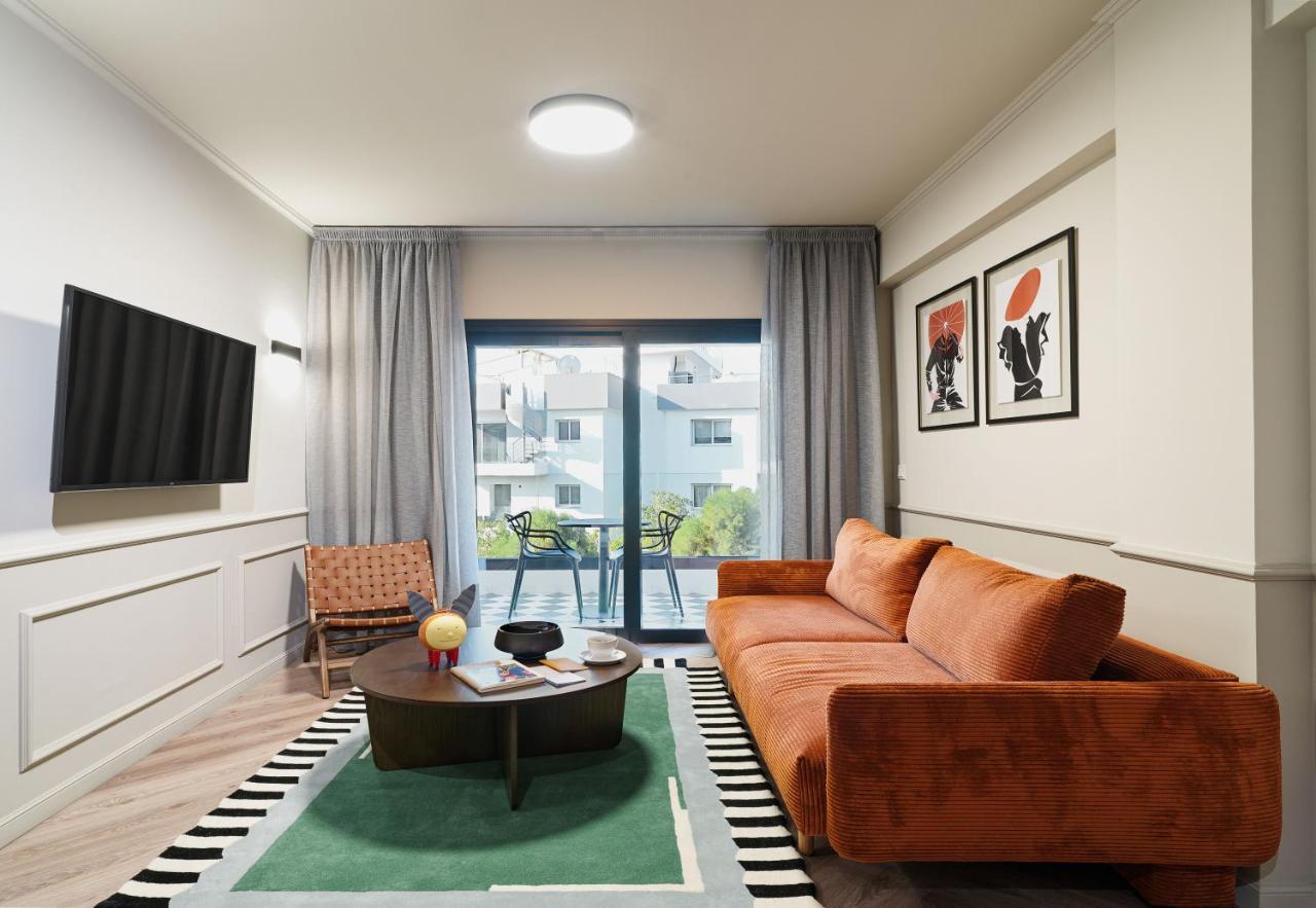 Liv The City Suites Adults Only Larnaca Exterior foto