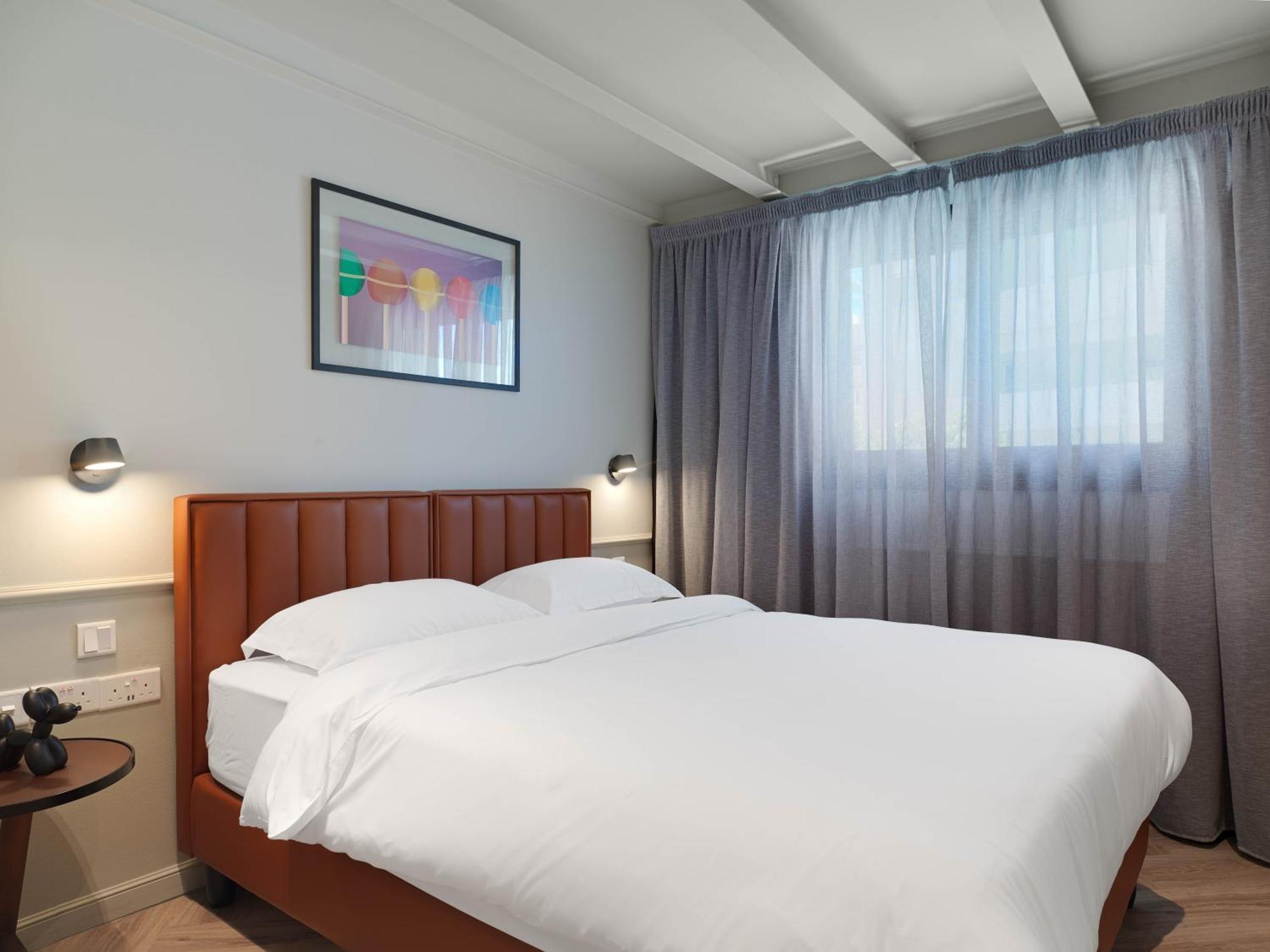 Liv The City Suites Adults Only Larnaca Exterior foto